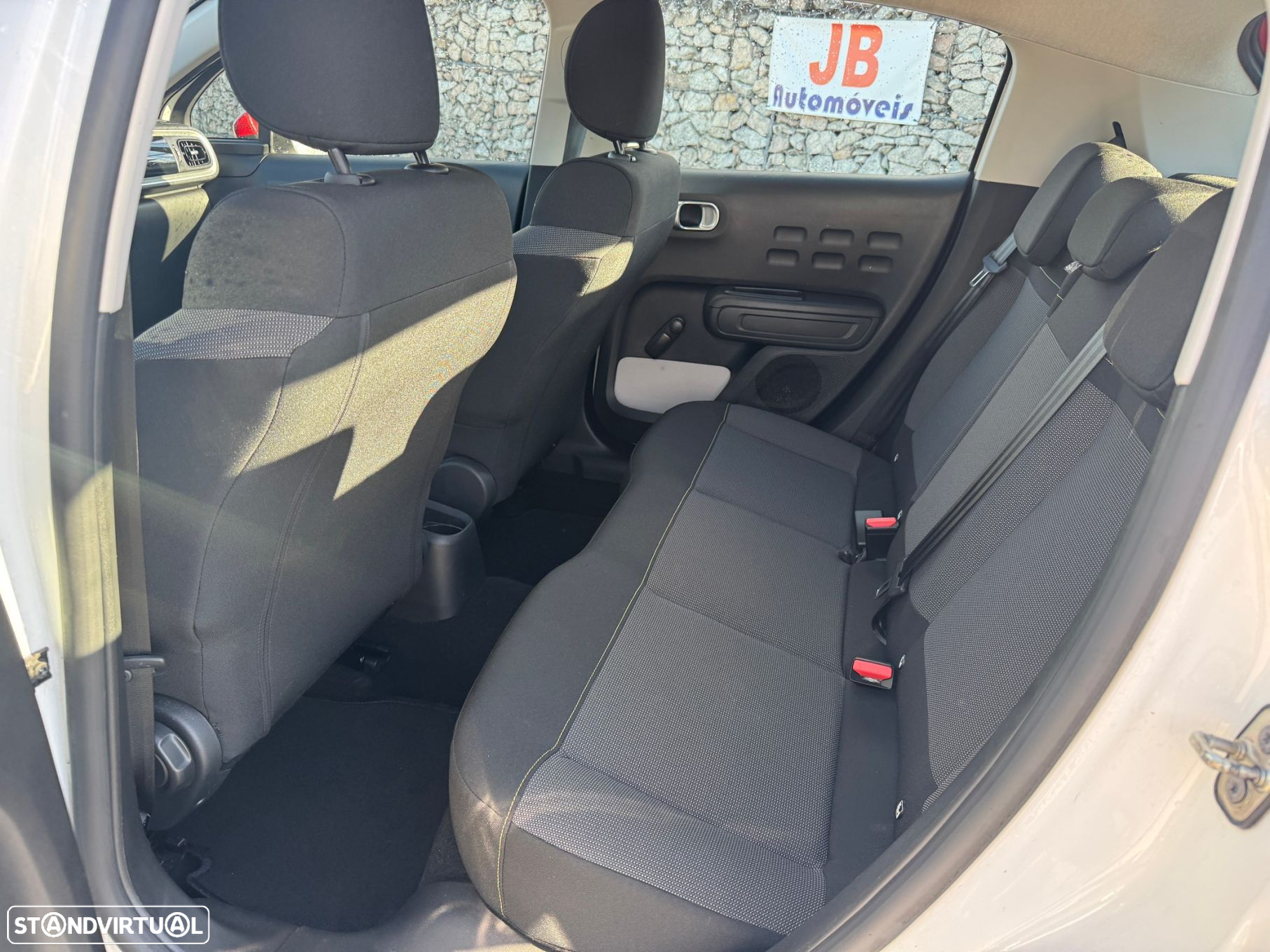 Citroën C3 1.5 BlueHDi Shine - 13
