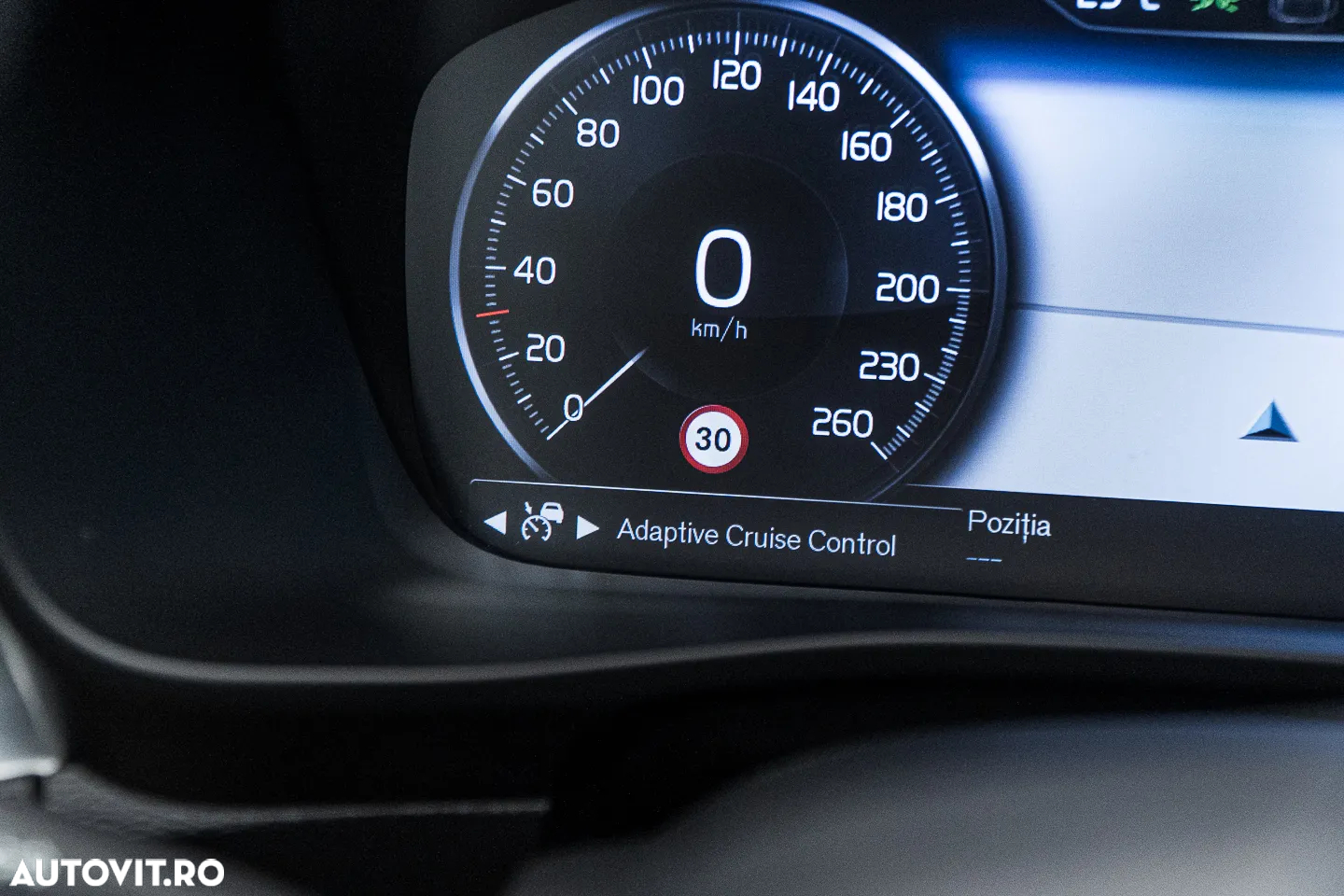 Volvo XC 40 T4 AWD Geartronic Inscription - 24