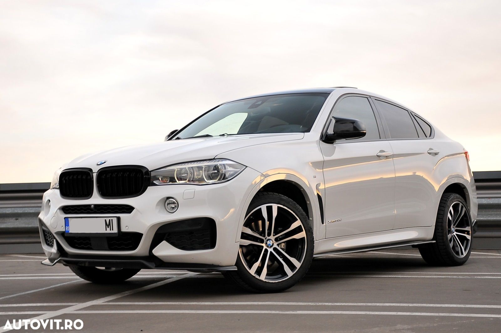BMW X6 xDrive30d - 1