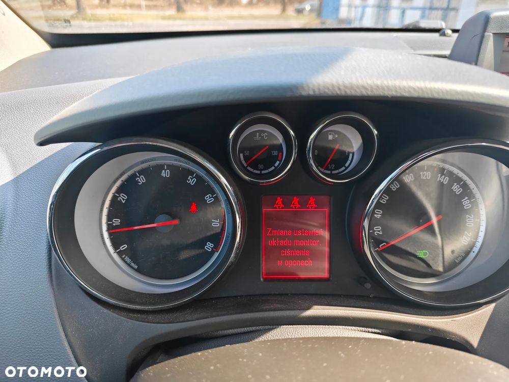 Opel Meriva 1.4 T Cosmo - 29