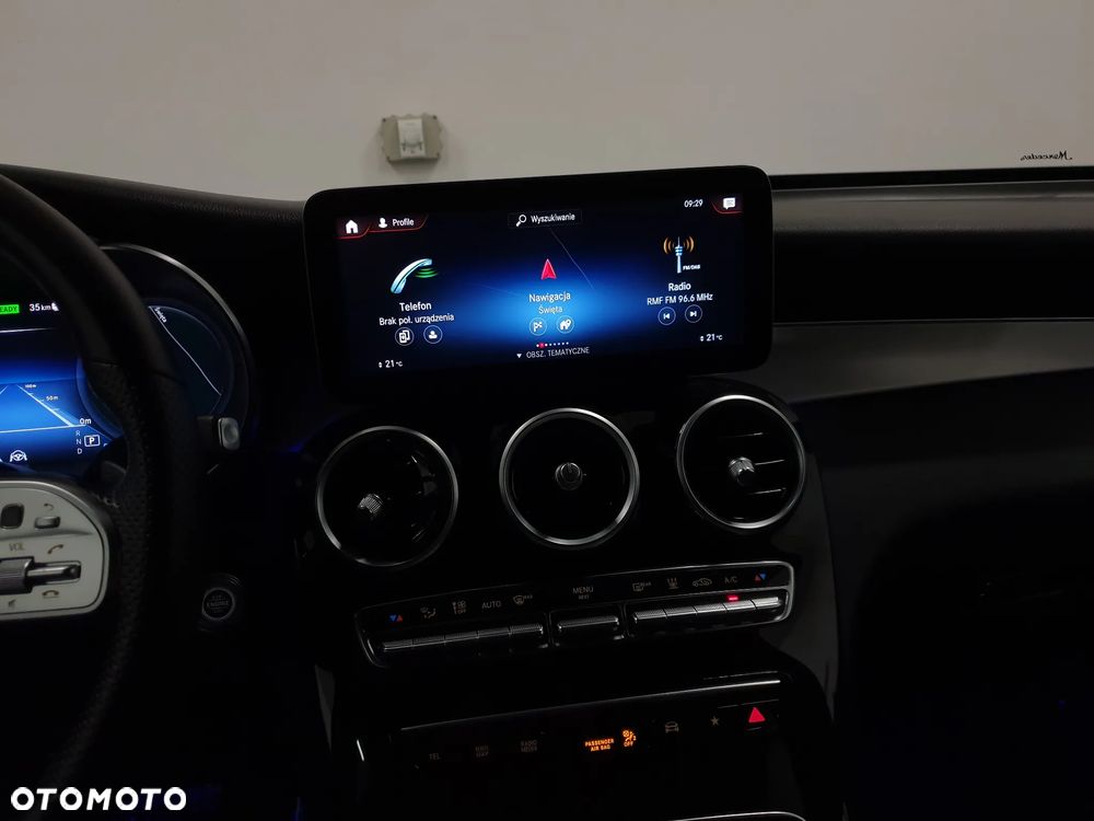 Mercedes-Benz GLC 300 de 4Matic 9G-TRONIC AMG Line Plus - 13