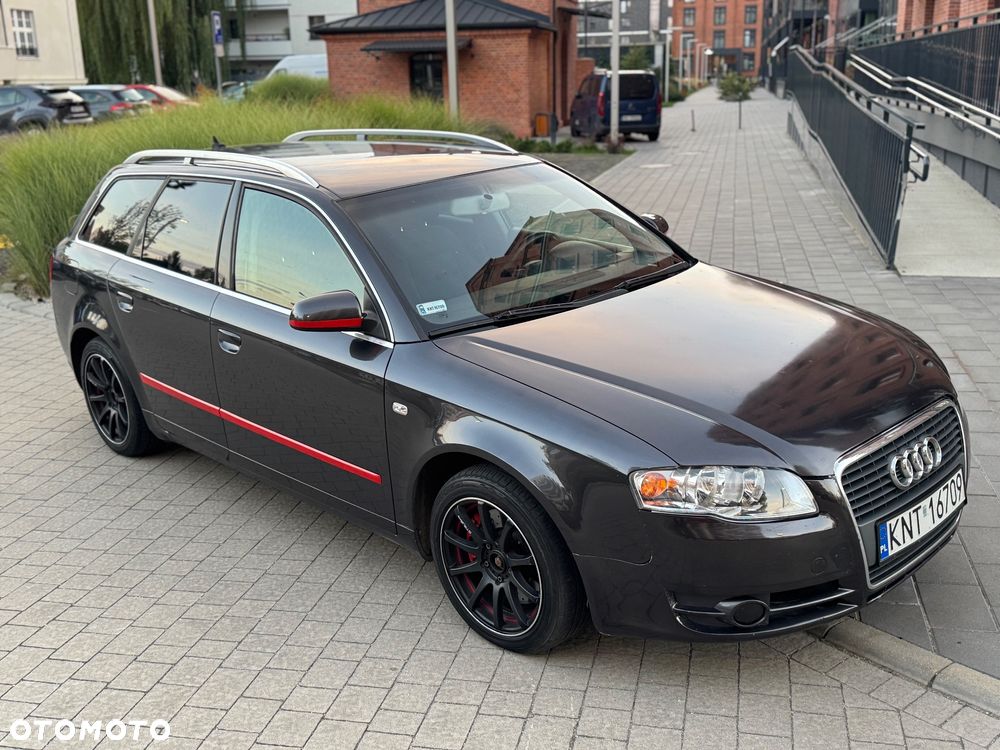 Audi A4 - 1