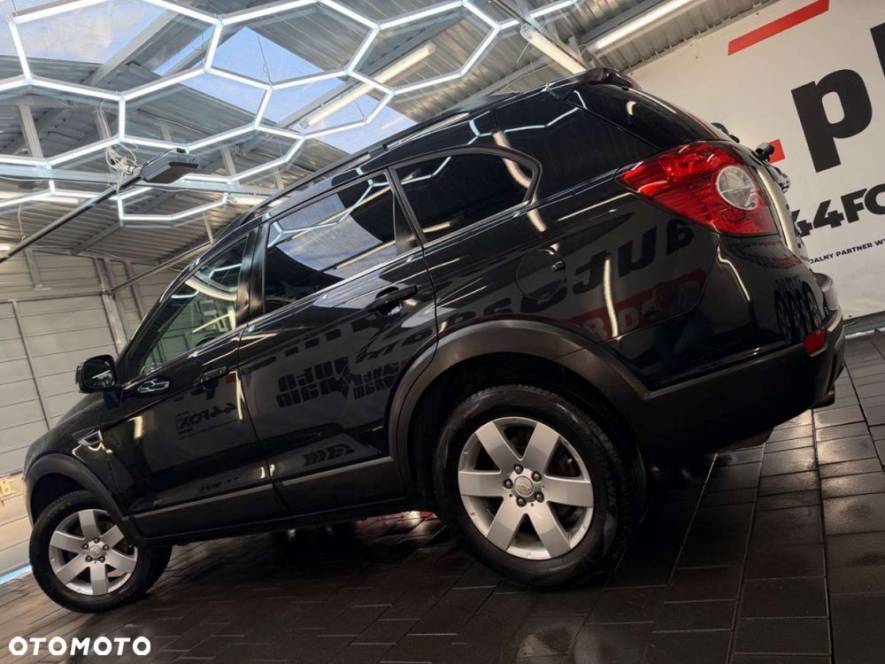 Chevrolet Captiva - 12