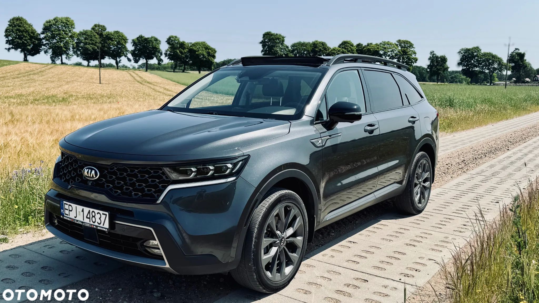 Kia Sorento - 1