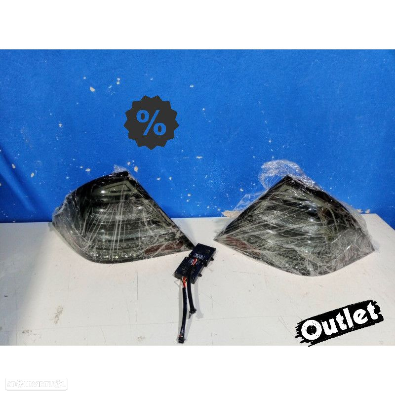 R014080C2 FAROLINS TRASEIROS PARA MERCEDES CLASE C W203 SEDAN 00-04 LED DINÁMICO - 5
