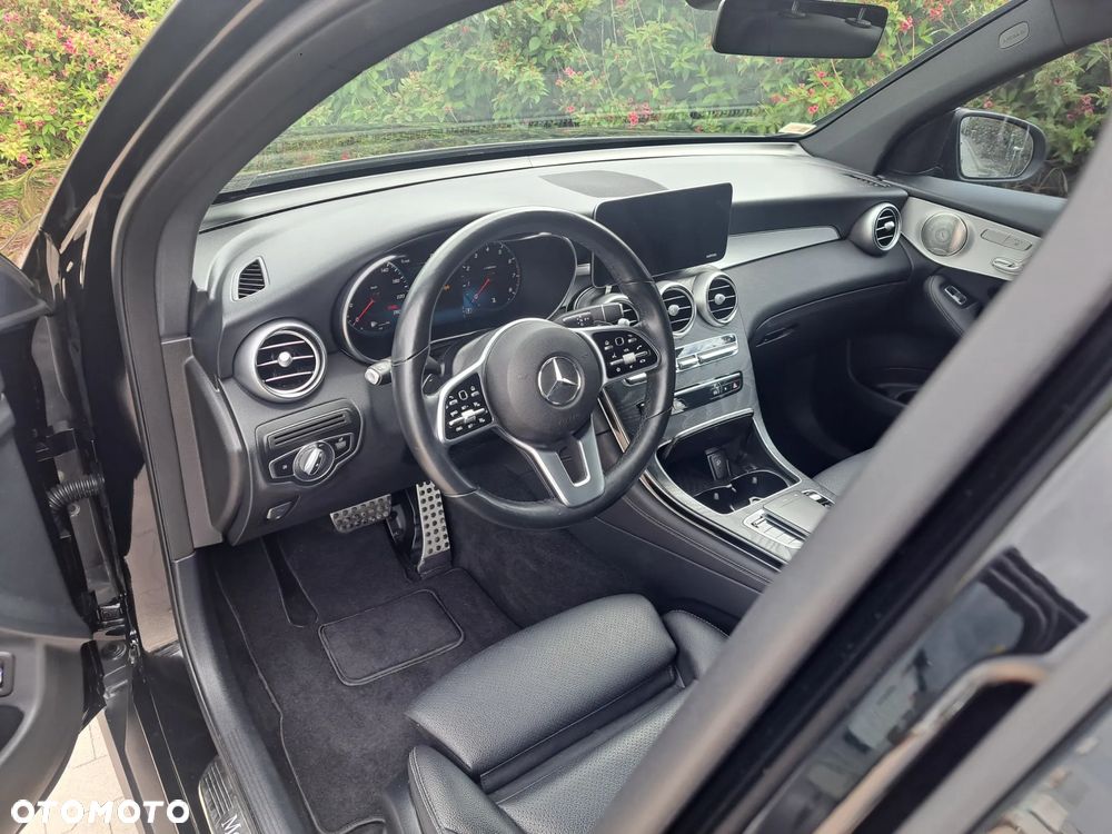 Mercedes-Benz GLC - 18