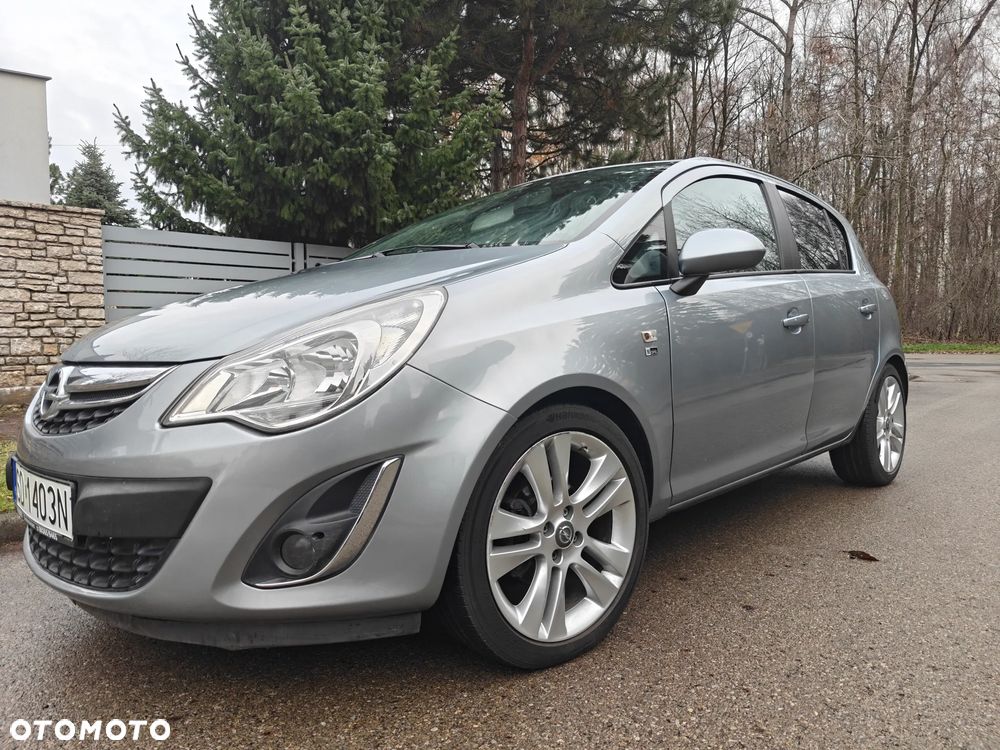 Opel Corsa 1.4 16V Edition - 2