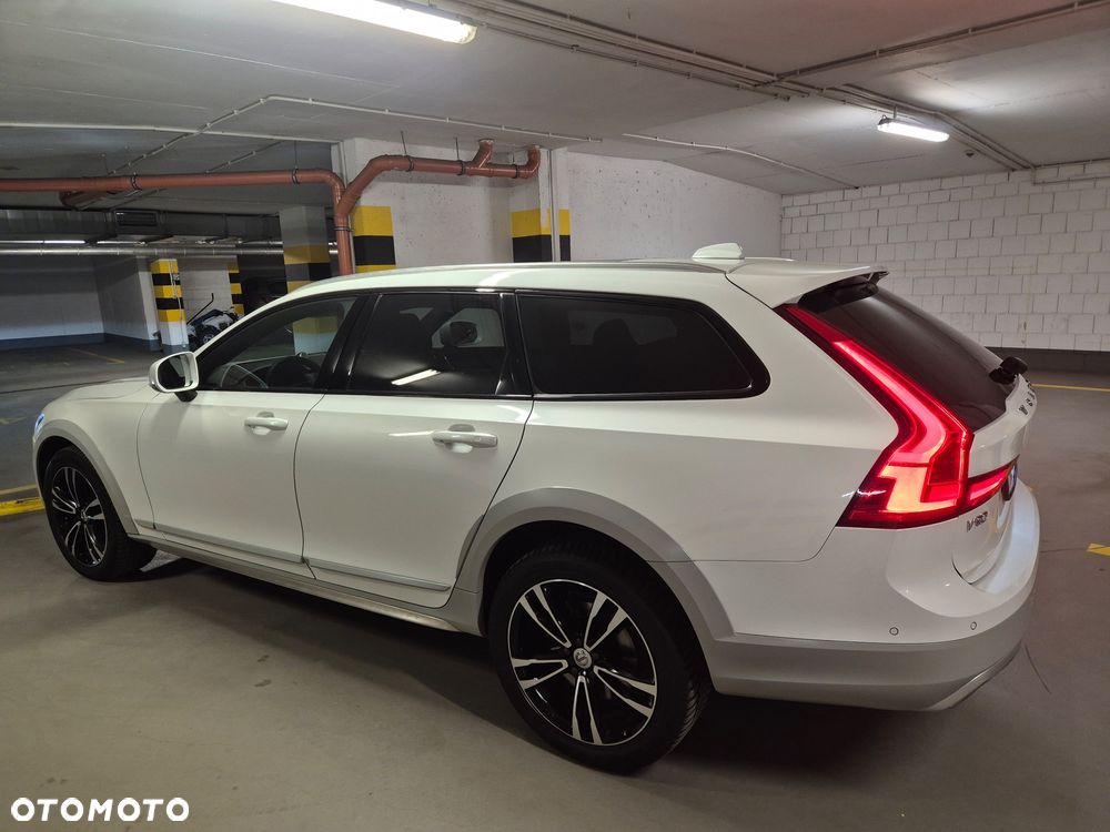 Volvo V90 Cross Country T6 AWD Ocean Race - 15