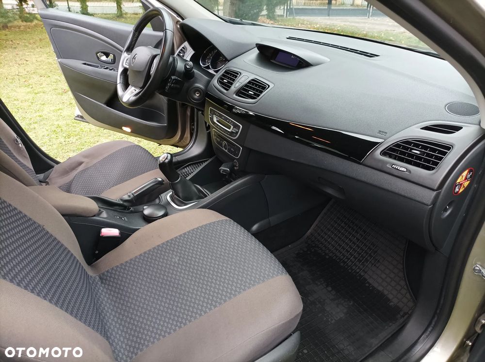 Renault Fluence - 16