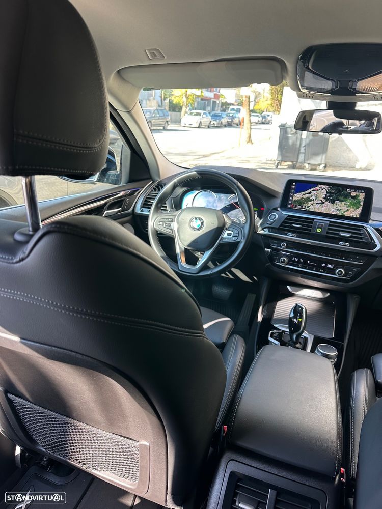 BMW X4 25 d xDrive XLine Auto - 9