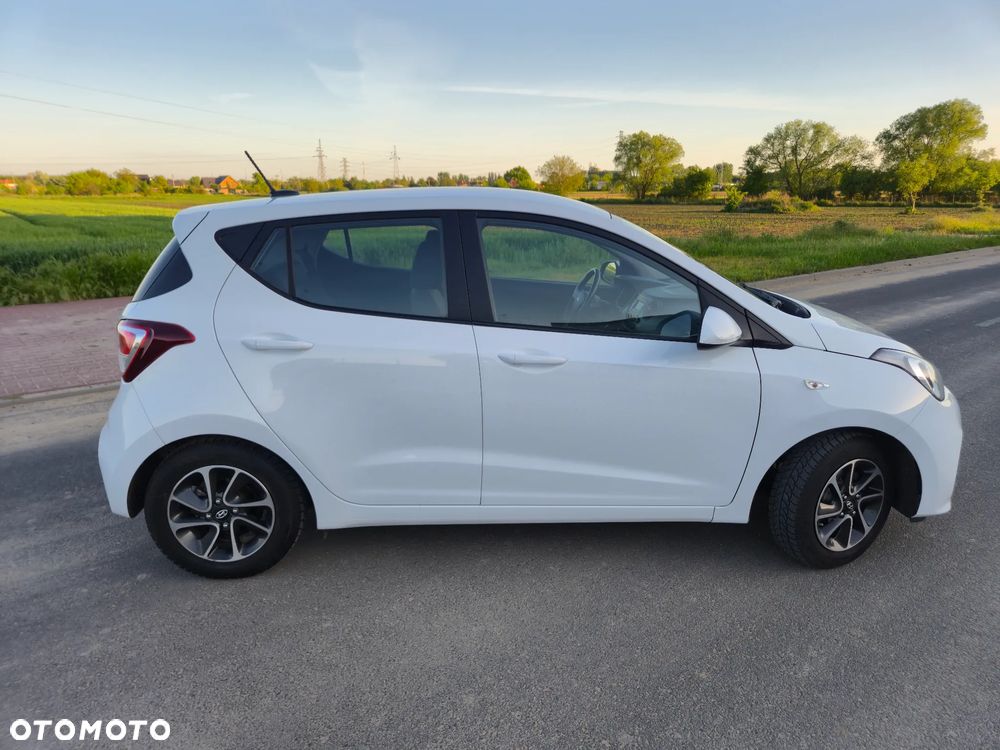 Hyundai i10 1.2 Trend - 11