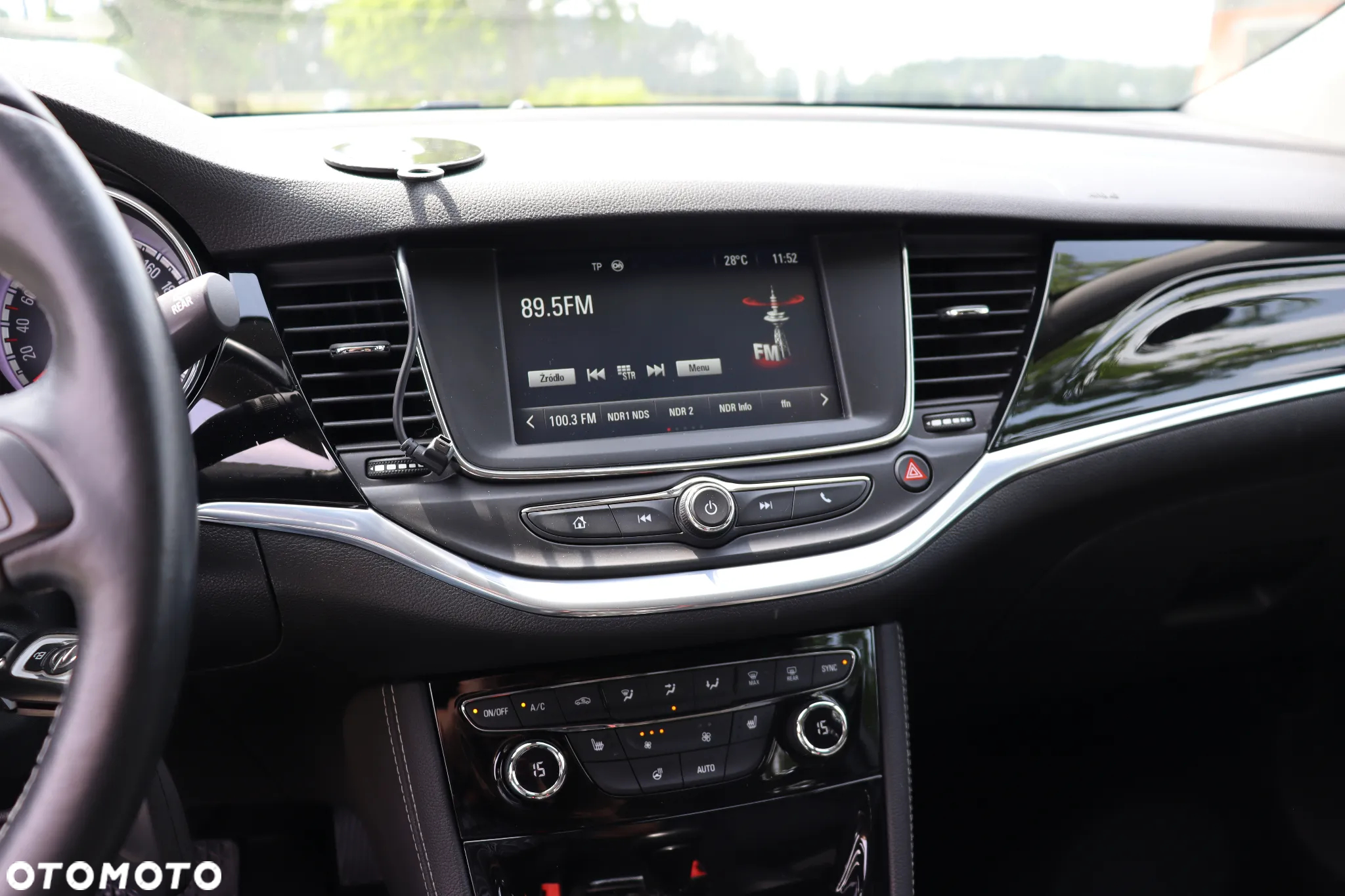Opel Astra 1.4 Turbo Start/Stop Automatik Business - 25