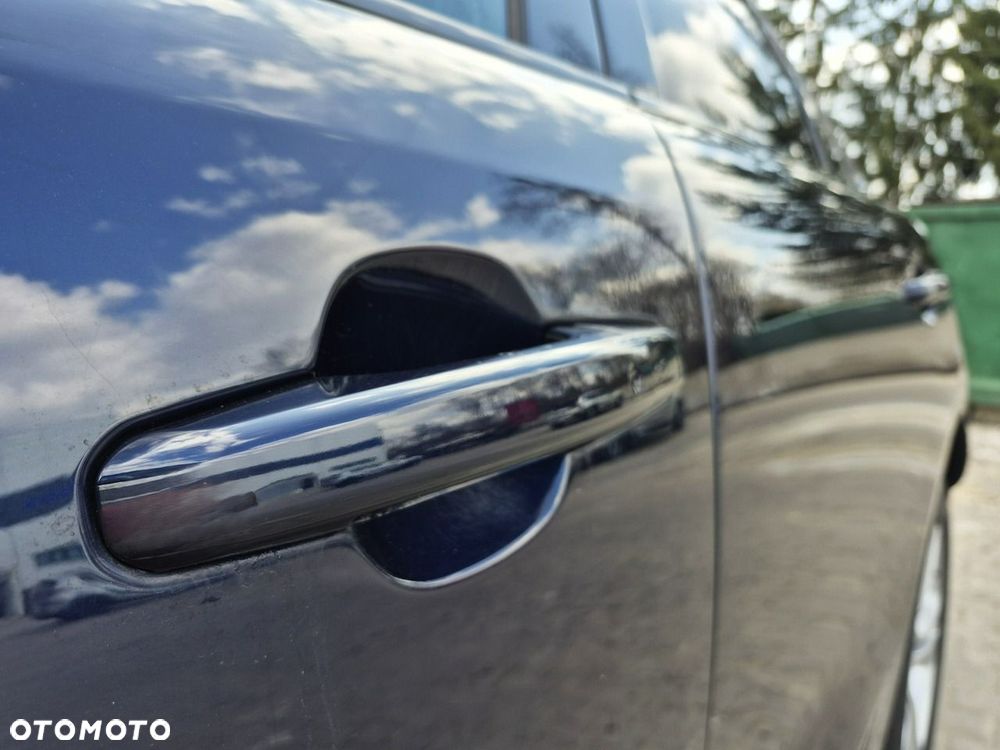 Jaguar F-Pace P250 AWD SE - 17