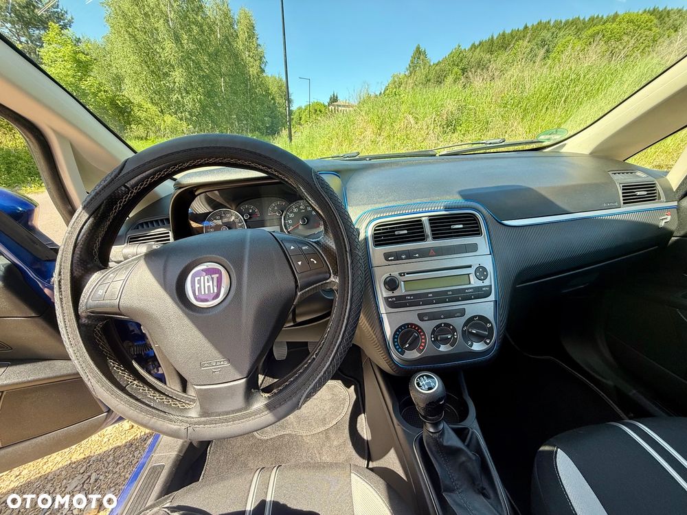 Fiat Grande Punto 1.4 8V 360 - 21