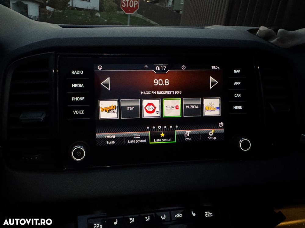 Skoda Karoq 1.5 TSI DSG Selection - 30
