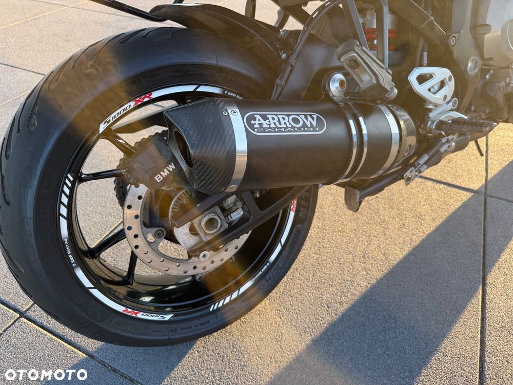 BMW XR - 15