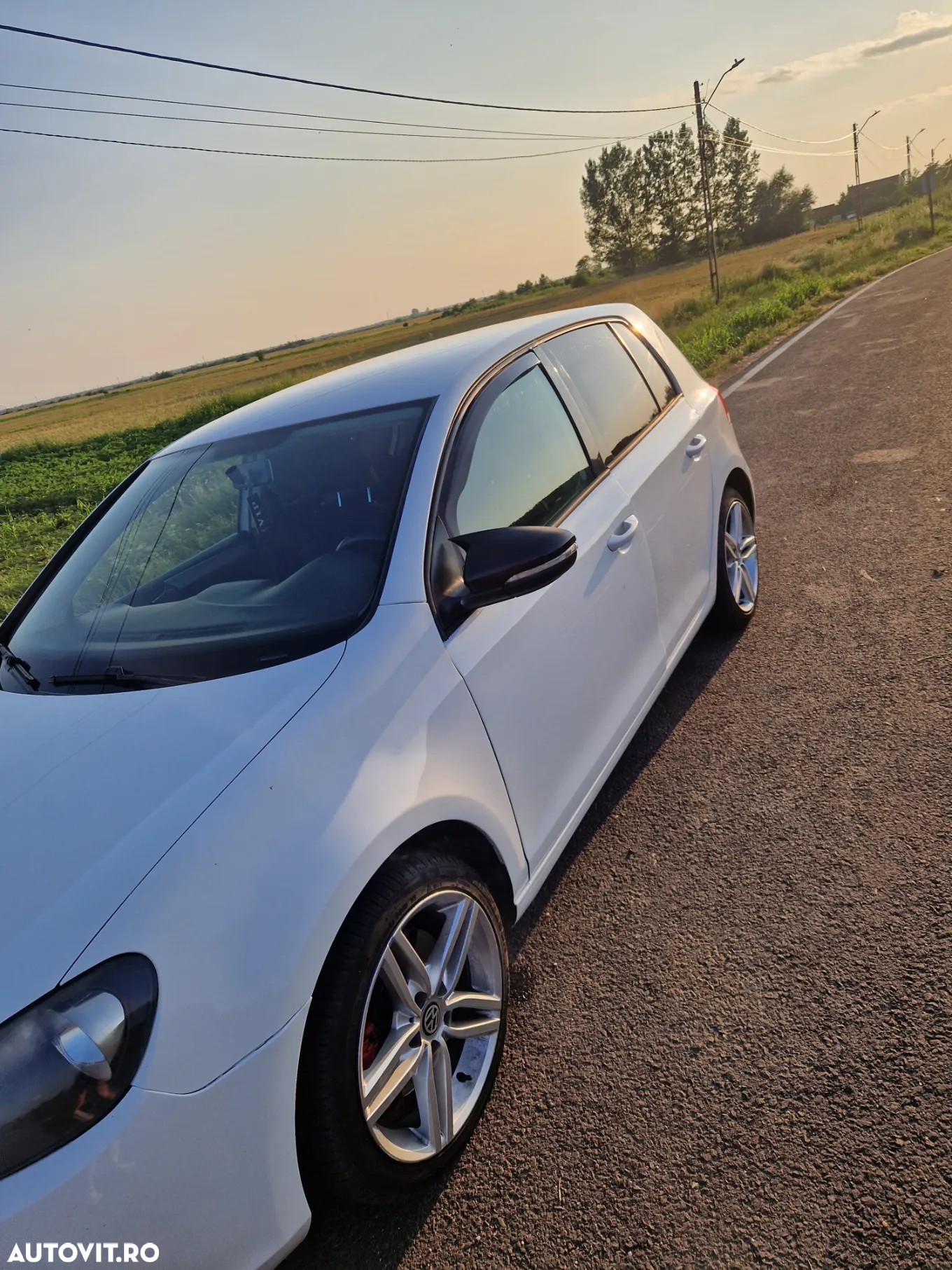 Volkswagen Golf 2.0 TDI DPF 4Motion Highline - 2