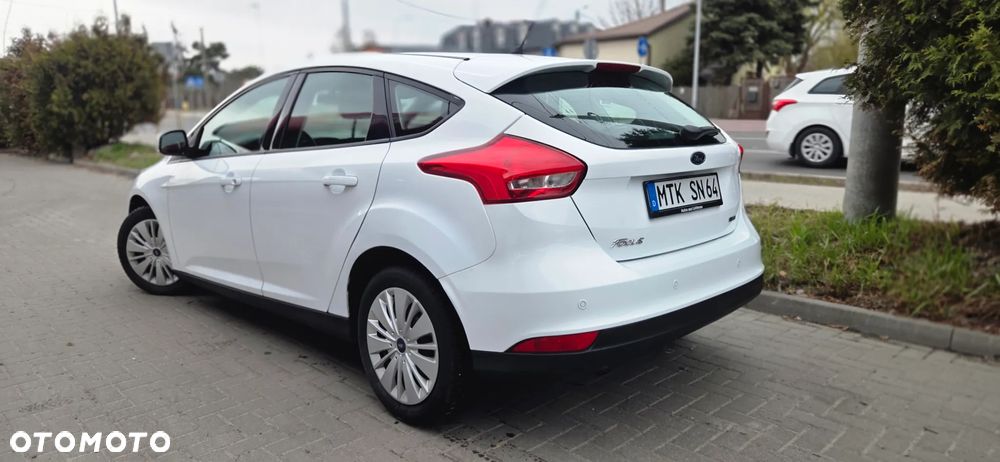 Ford Focus 1.0 EcoBoost Start-Stopp-System Ambiente - 9