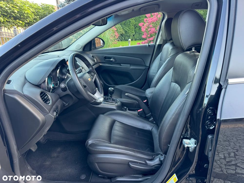 Chevrolet Cruze 1.4T LTZ+ - 26