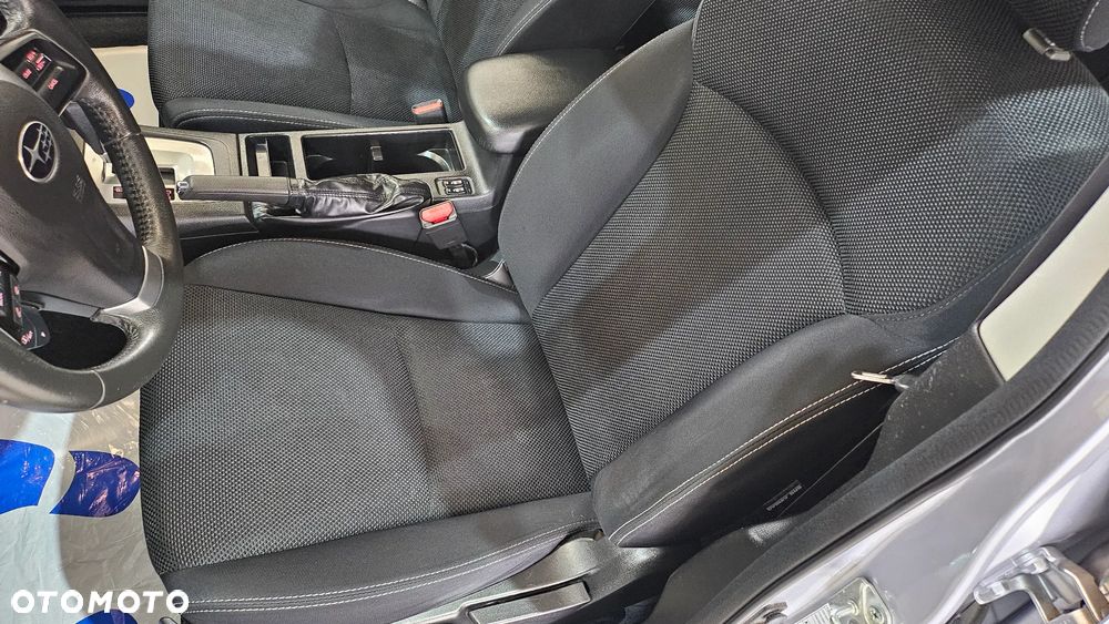 Subaru XV 2.0i Lineartronic Exclusive - 26