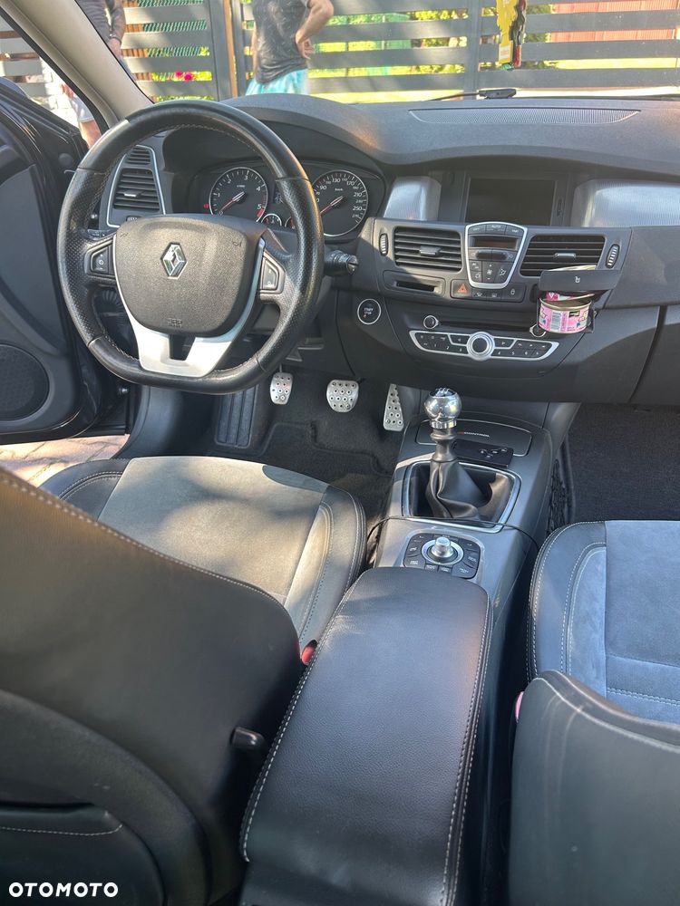 Renault Laguna 2.0 dCi NervaSport ESM - 16