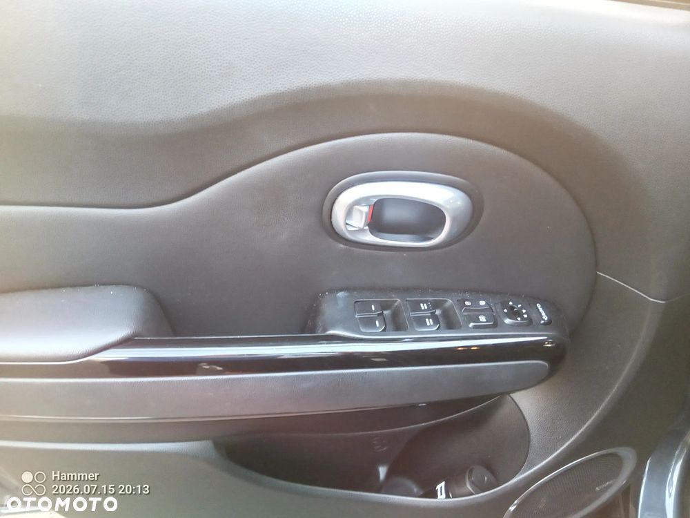 Kia Soul 1.6 CRDI White&Red Edition - 16