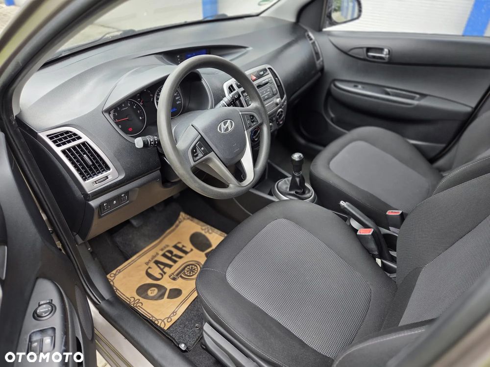 Hyundai i20 1.2 Classic - 16
