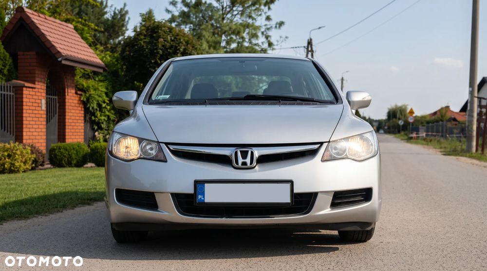 Honda Civic 1.8 Executive - 2