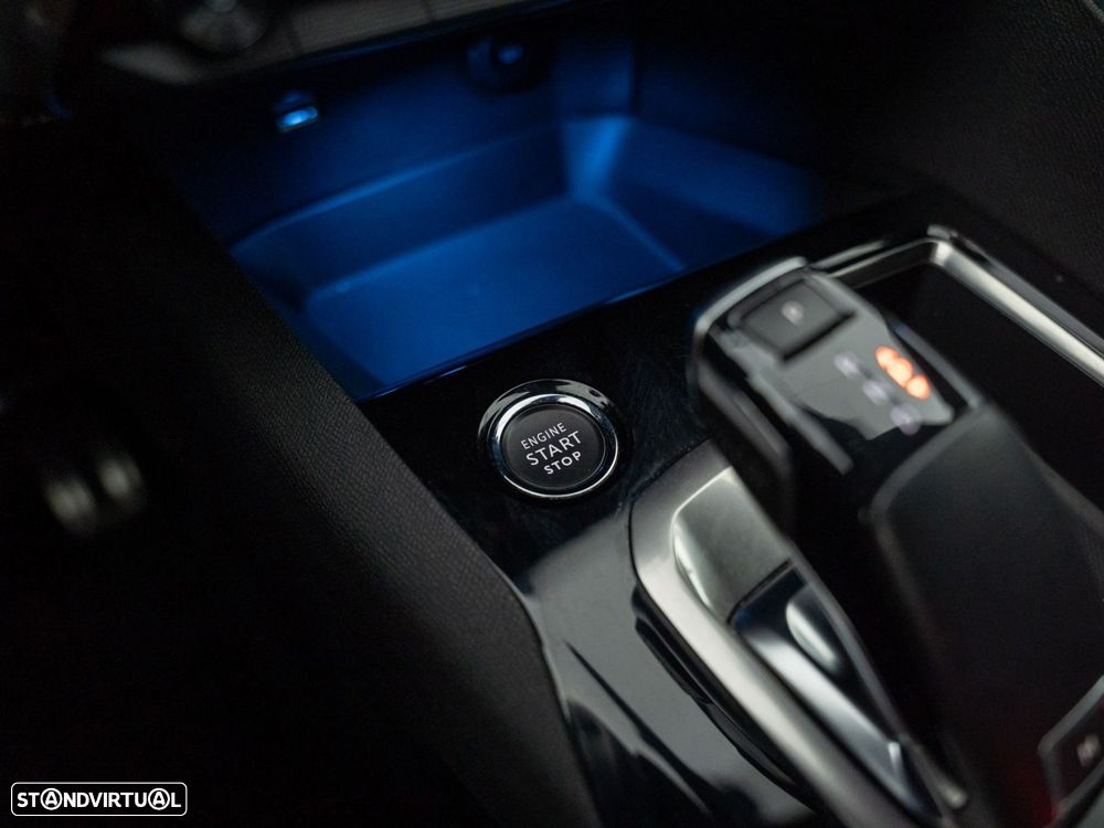 Peugeot 3008 1.5 BlueHDi GT EAT8 - 24