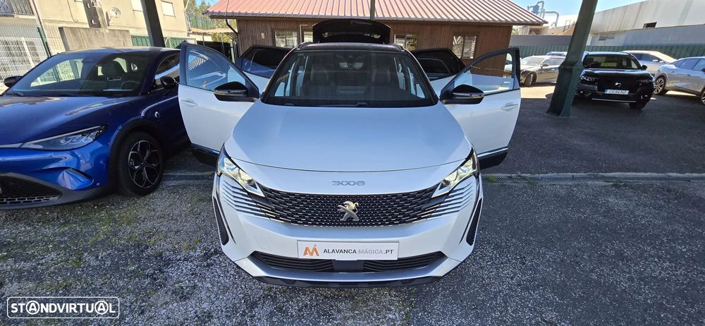 Peugeot 3008 1.6 Hybrid GT Pack e-EAT8 - 27