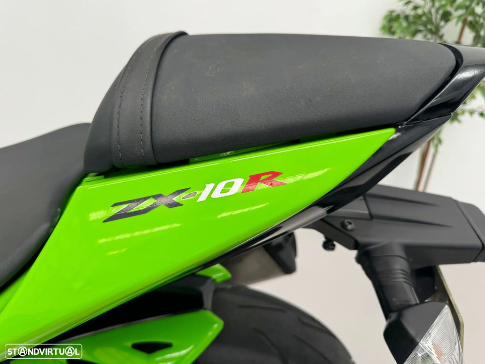 Kawasaki Ninja ZX-10R - 6