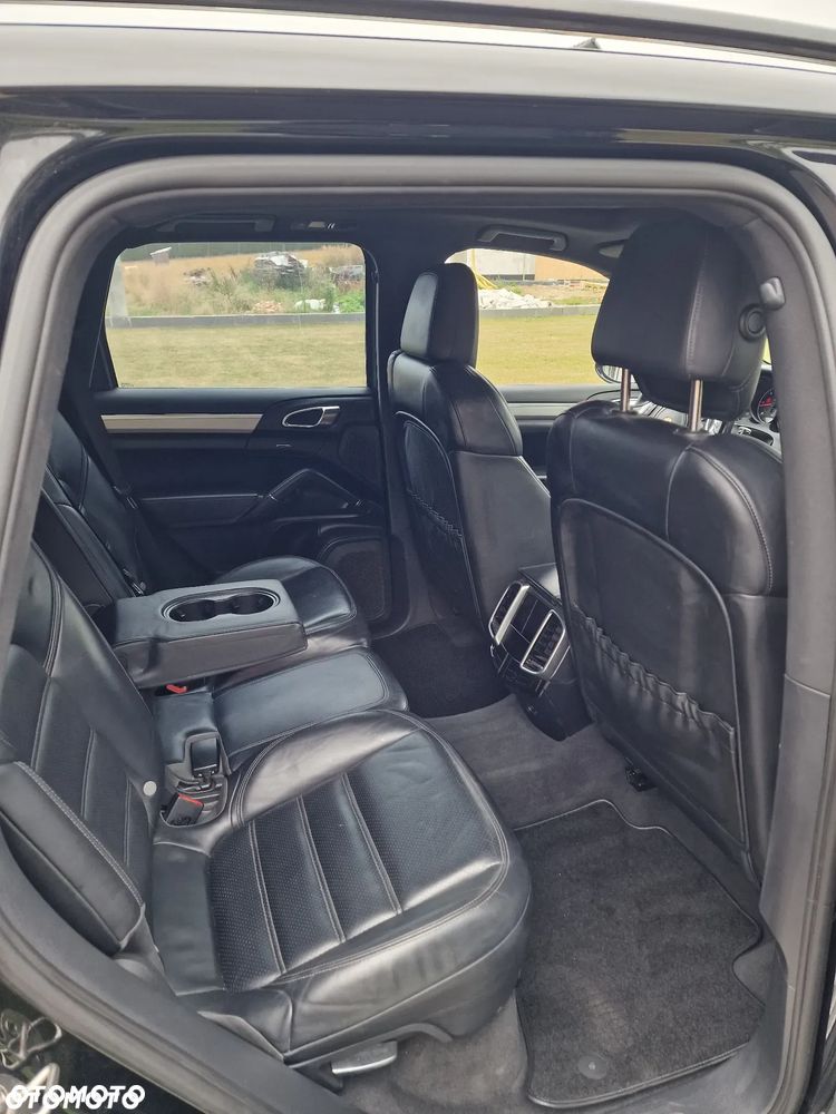Porsche Cayenne Diesel Platinum Edition - 13