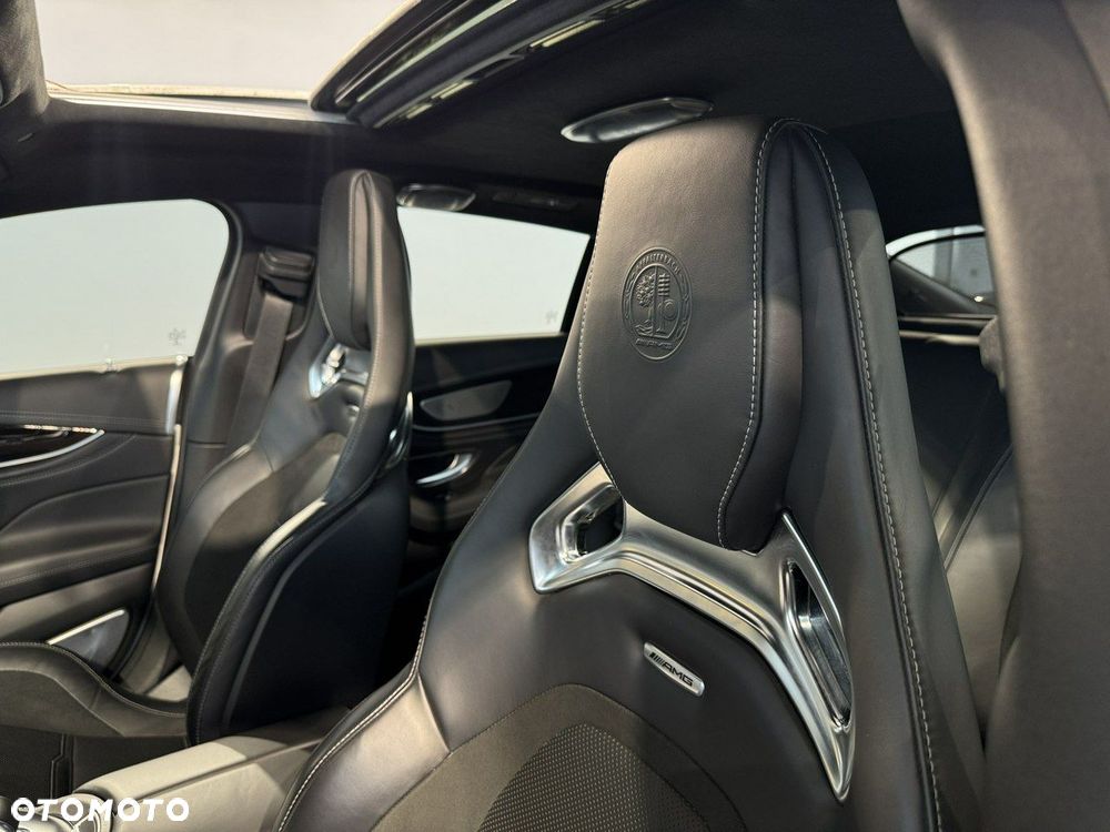 Mercedes-Benz AMG GT - 23