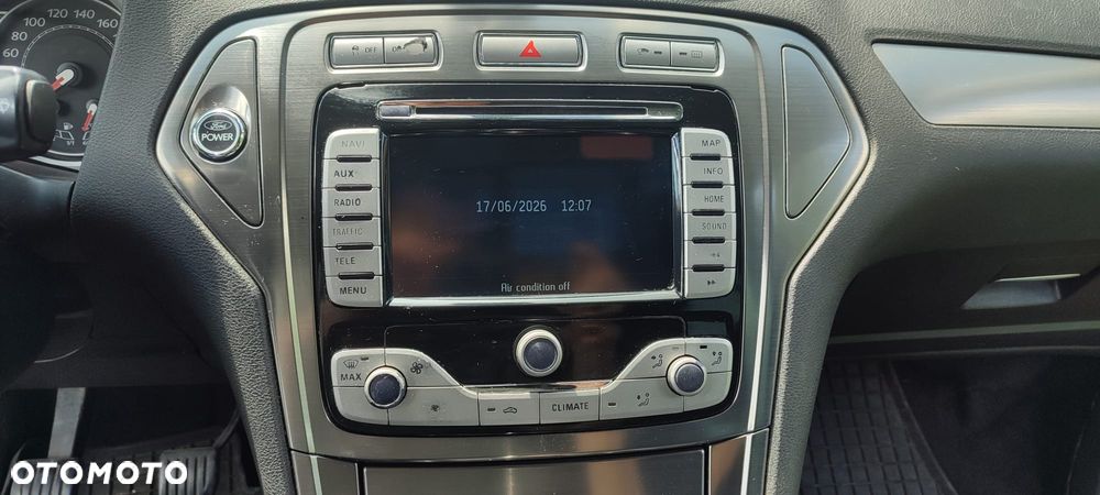 Ford Mondeo - 23