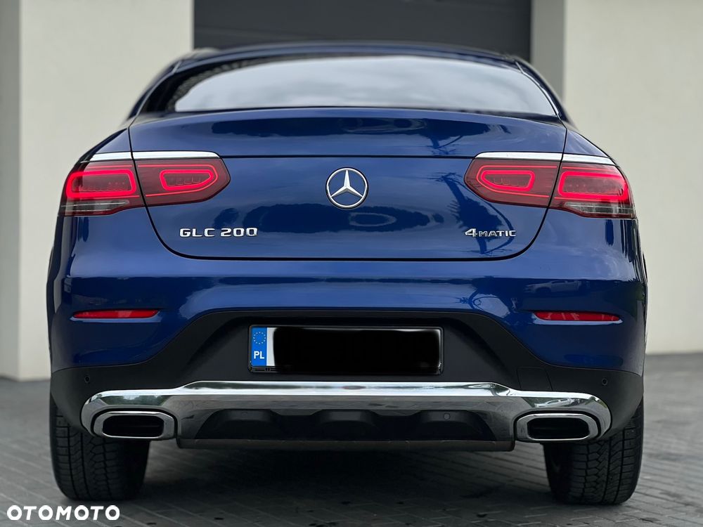 Mercedes-Benz GLC 200 4Matic 9G-TRONIC AMG Line Plus - 20