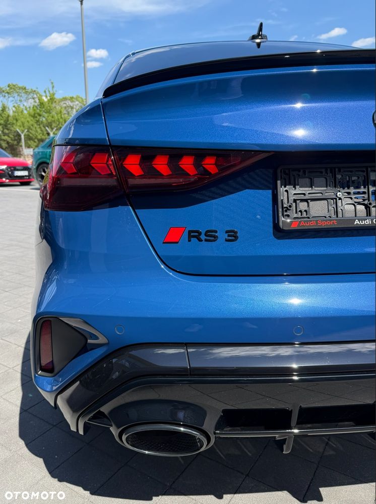 Audi RS3 Limousine - 17