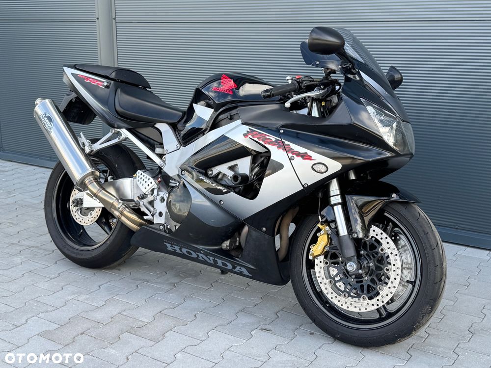 Honda CBR - 1