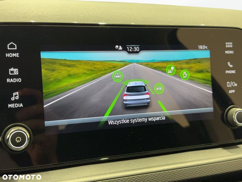 Skoda Kamiq 1.0 TSI Essence - 33