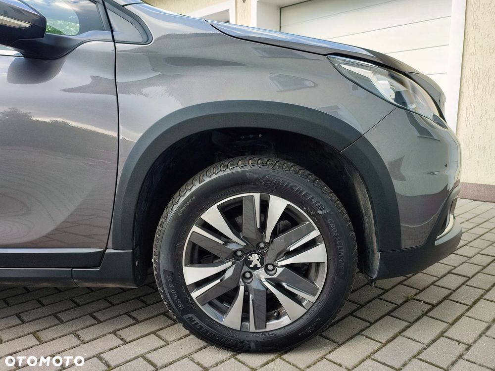Peugeot 2008 PureTech 110 Stop&Start EAT6 Allure - 34