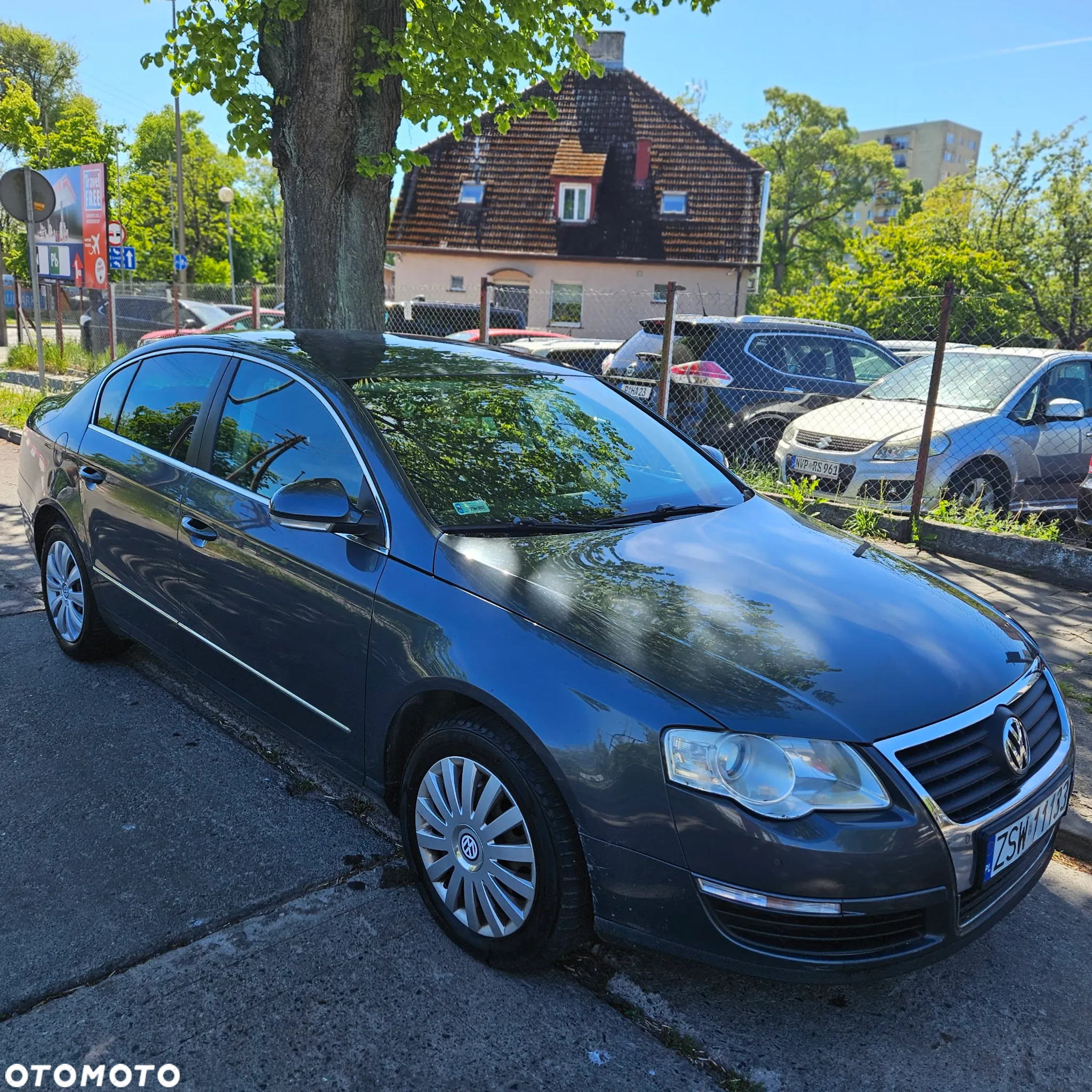 Volkswagen Passat 2.0 TDI DPF Highline - 3