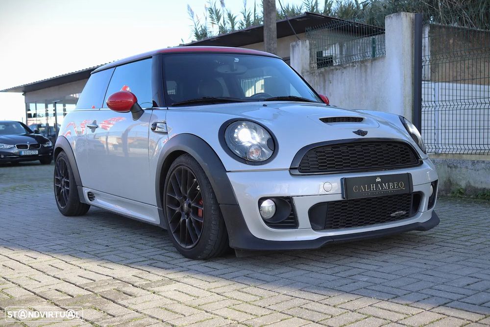 MINI 3 Portas John Cooper Works - 8