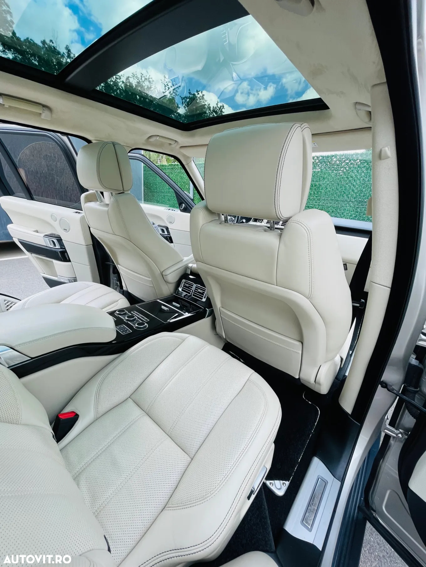 Land Rover Range Rover Vogue - 12