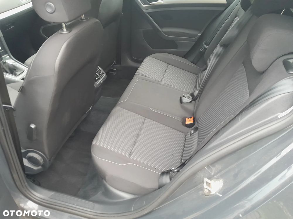 Volkswagen Golf Variant 1.6 TDI (BlueMotion Technology) Comfortline - 17