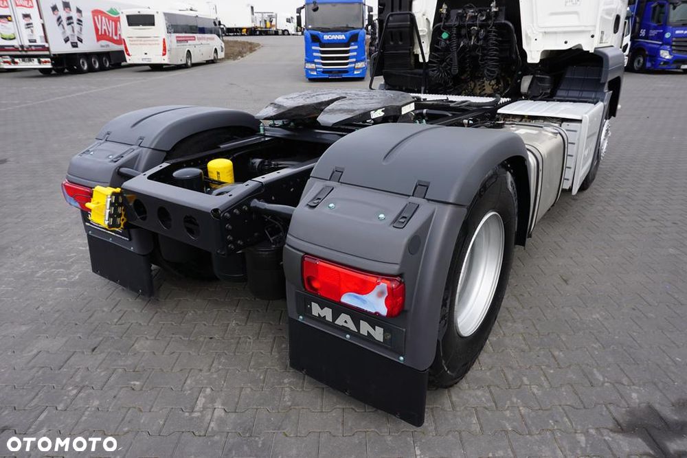 MAN TGS / 18.460 / EURO 6 / ACC / RETARDER / HYDRAULIKA - 32