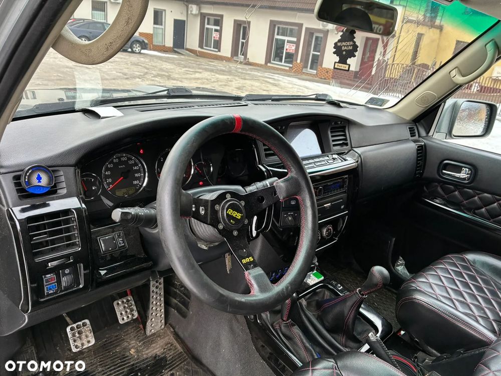 Nissan Patrol - 14