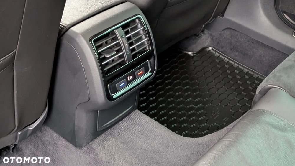 Volkswagen Passat 2.0 TDI BMT SCR Highline DSG7 - 20