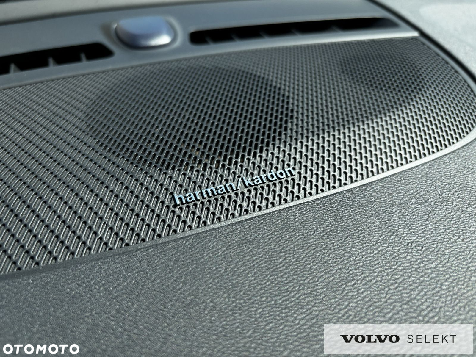 Volvo XC 40 - 20