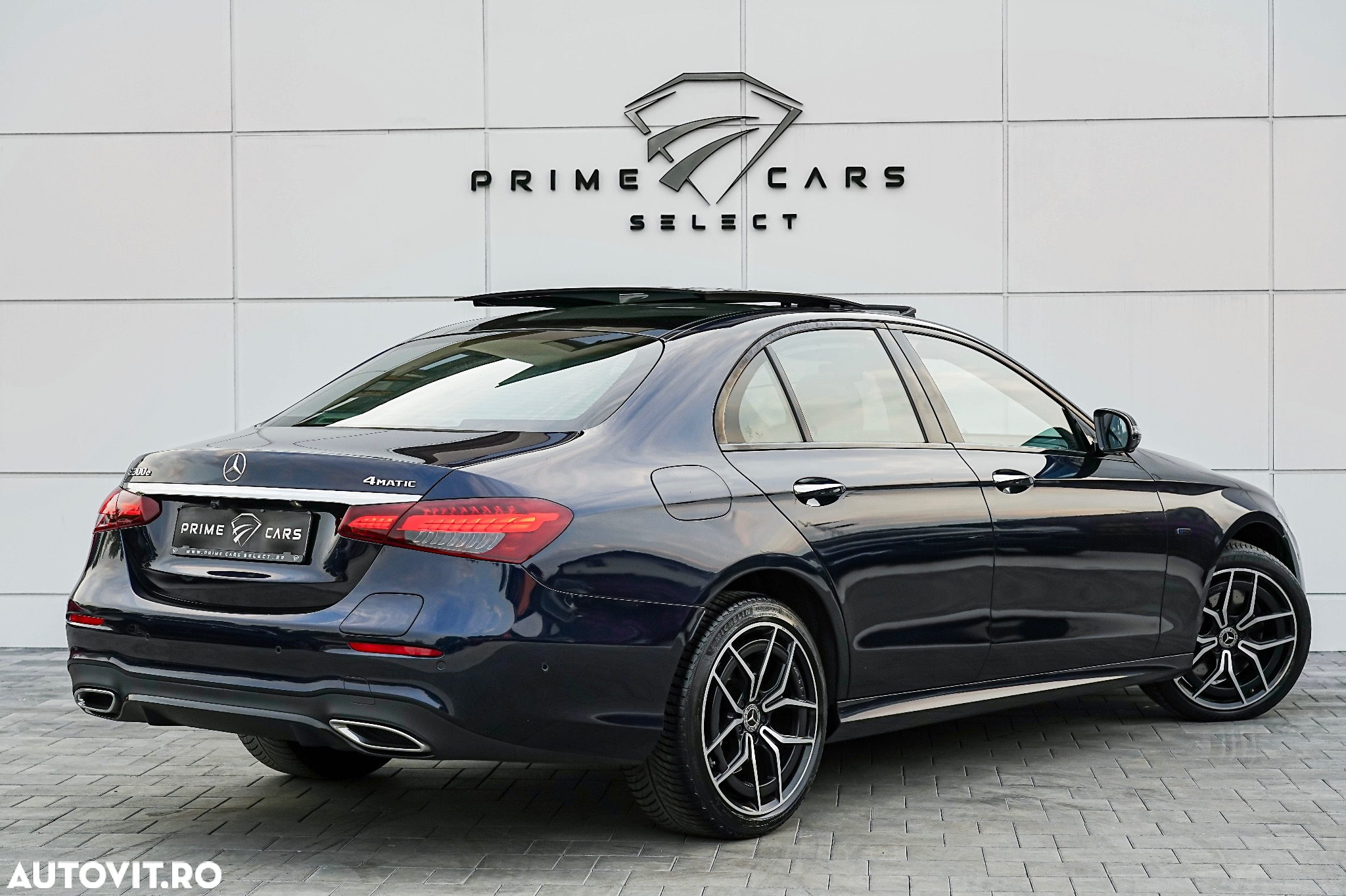 Mercedes-Benz E 350e 9G-TRONIC AMG Line - 13