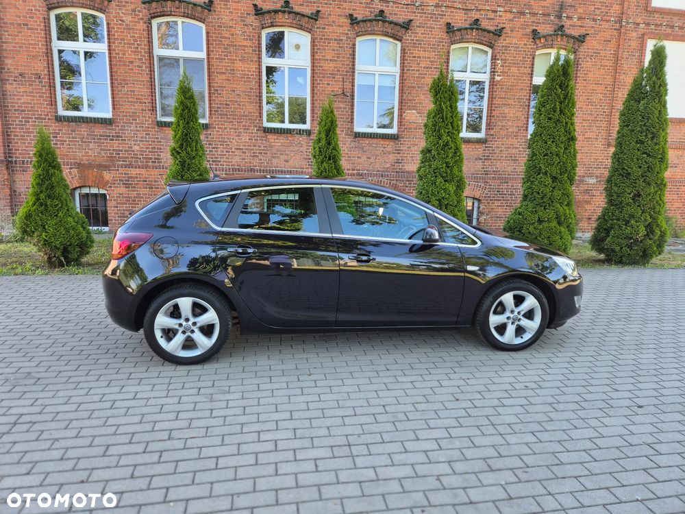 Opel Astra 1.4 ecoFLEX - 25