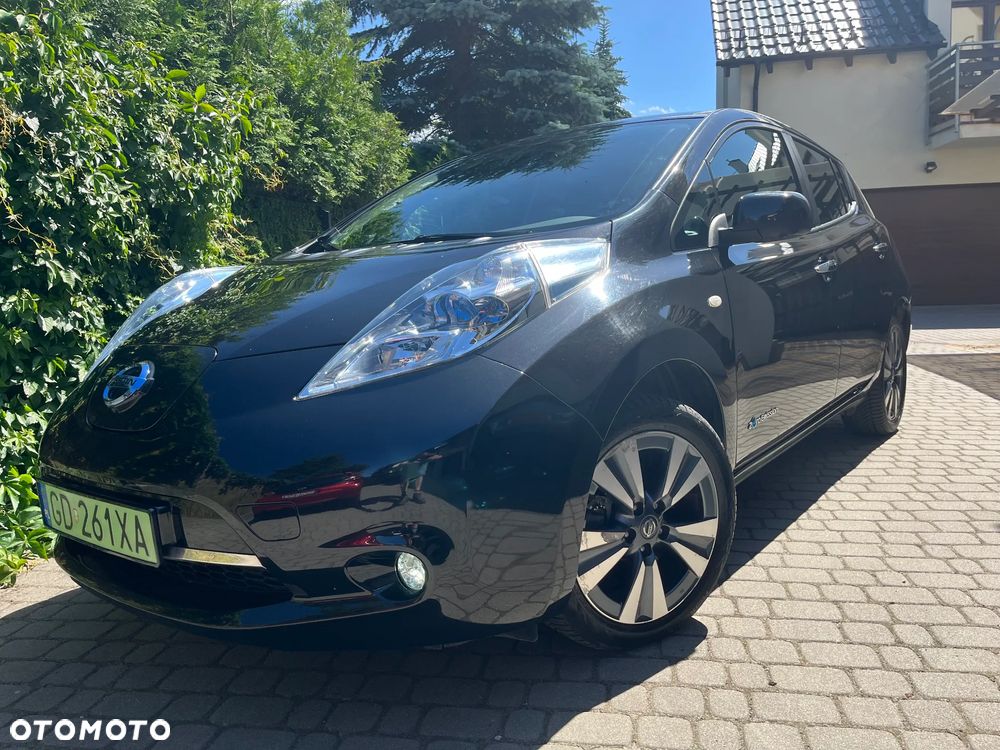Nissan Leaf 30 kWh (mit Batterie) Tekna - 4